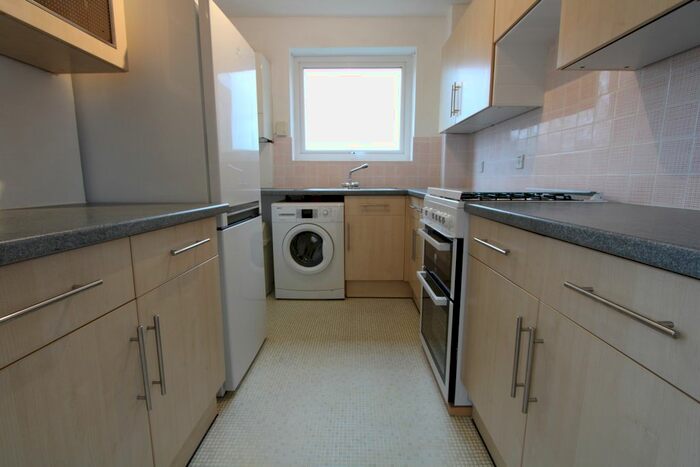 2 Bedroom Flat To Rent In Sydenham Hill, Sydenham SE26