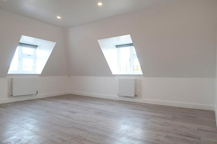 2 Bedroom Flat To Rent In Sparrow House, Glengall Road, HA8