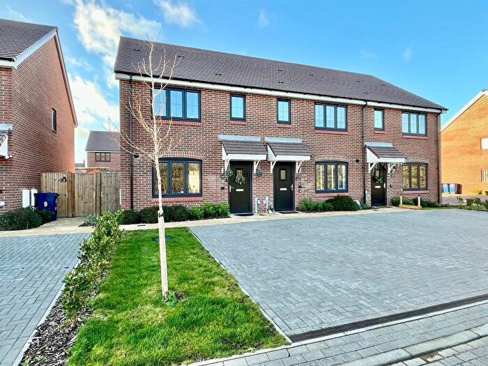 3 Bedroom Semi-Detached House For Sale In Islip Grove, Stilton, Peterborough, PE7