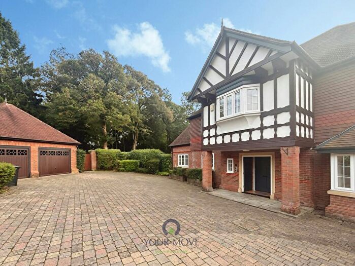 5 Bedroom Detached House To Rent In Herbert Austin Drive, Marlbrook, Bromsgrove, Worcestershire, B60