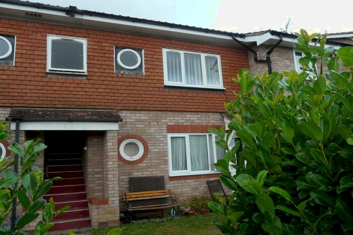 Apartment To Rent In Lingfield Walk, Hereford, HR4