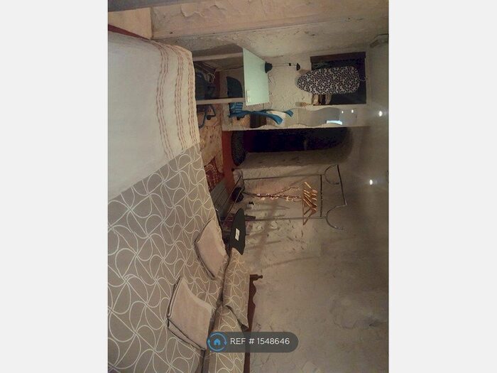 Studio To Rent In Kent Street, Dudley, DY3