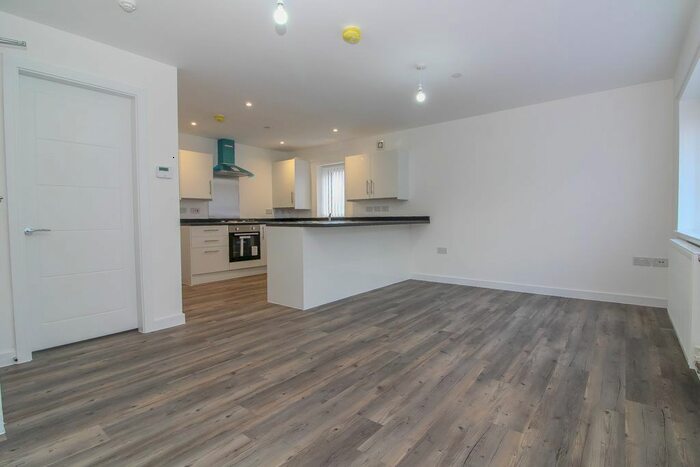 1 Bedroom Flat To Rent In Abbelaine Court, Laburnum Drive, Newport, NP19