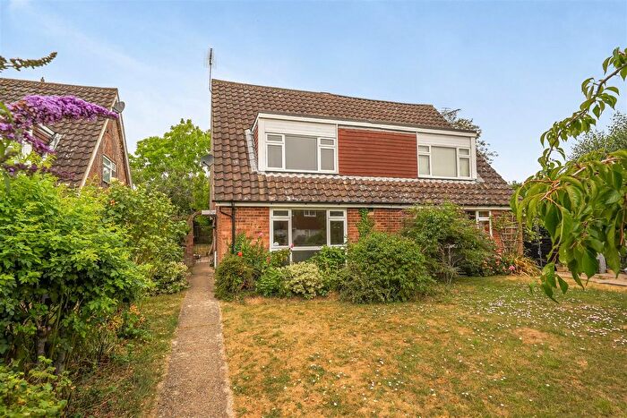 3 Bedroom Semi Detached House For Sale In Pinchmill Way, Sharnbrook, Bedford, MK44