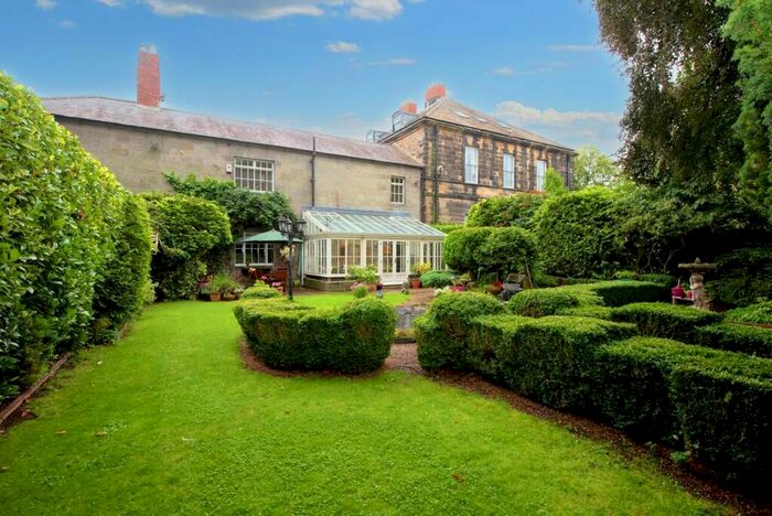 3 Bedroom Semi-Detached House For Sale In Newcastle Road, West Boldon, East Boldon, NE36