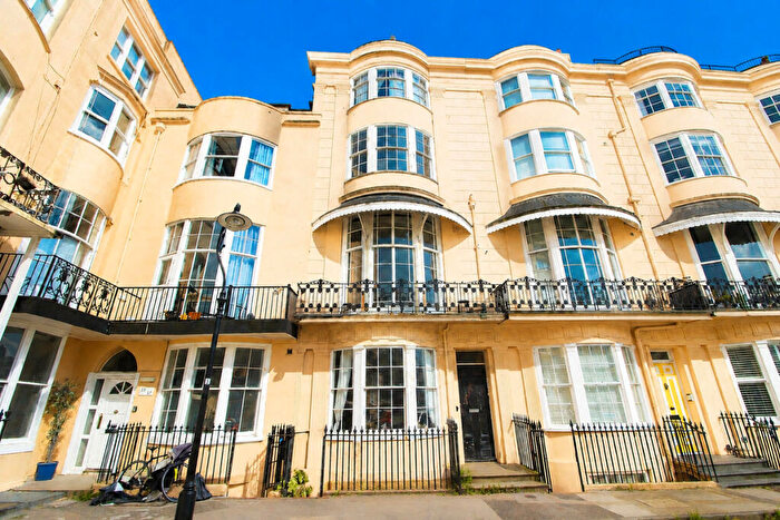 1 Bedroom Apartment For Sale In Bedford Square, Brighton, BN1