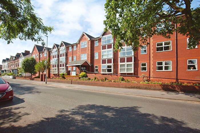 2 Bedroom Property For Sale In St Andrews Road North, Lytham St Annes, FY8