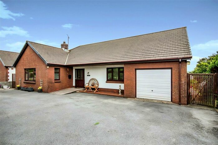 3 Bedroom Bungalow For Sale In Bowls Road, Blaenporth, Ceredigion, SA43