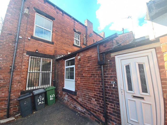 2 Bedroom Flat To Rent In Morris Lane, Leeds, LS5