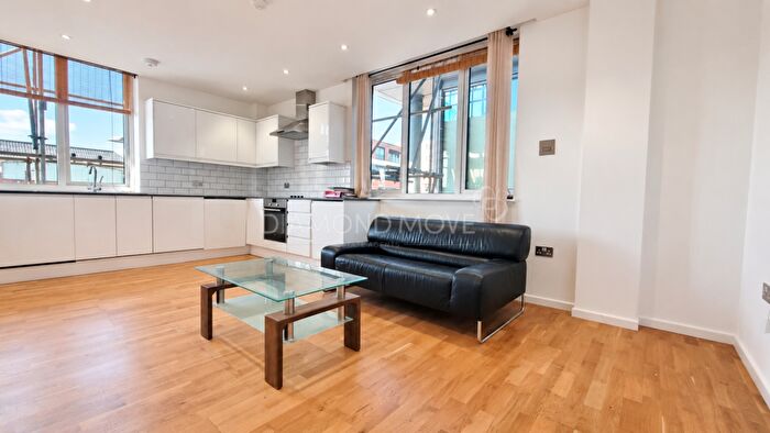 1 Bedroom Apartment To Rent In Bath Road, Slough, SL1