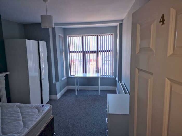 1 Bedroom End Of Terrace House To Rent In Room, Queens Road, Beeston, Nottingham, (House To Share), NG9