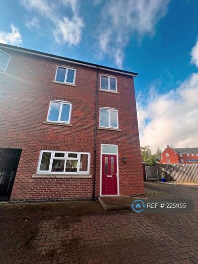4 Bedroom Terraced House To Rent In Courtyard Close, Syston, Leicester, LE7