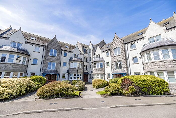 2 Bedroom Flat To Rent In Balmanno Apartments, Cuparstone Place, Great Western Road, AB10
