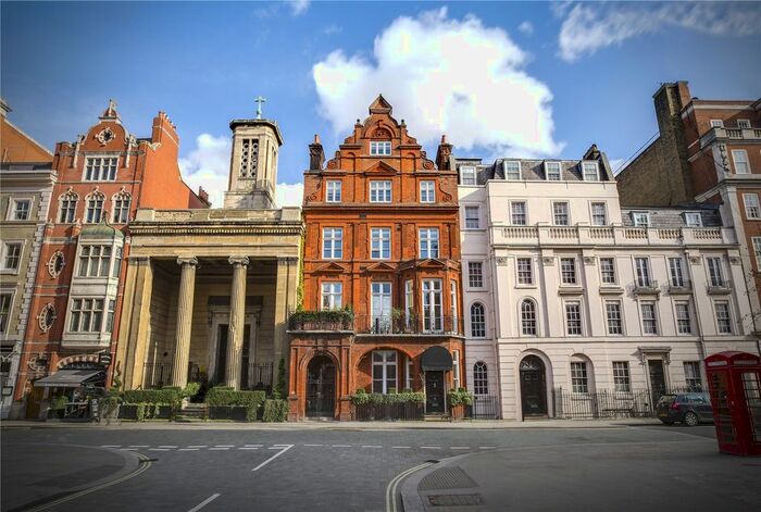 1 Bedroom Flat To Rent In North Audley Street, Mayfair, London, W1K