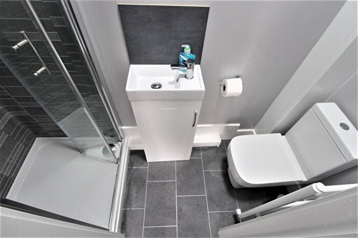5 Bedroom Terraced House To Rent In Welland Road, Coventry, CV1