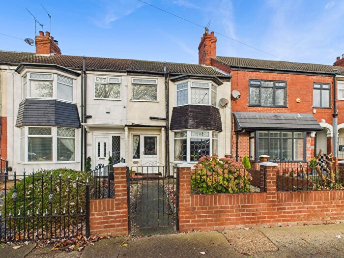 3 Bedroom Terraced House For Sale In Hessle Road, Hull, HU4