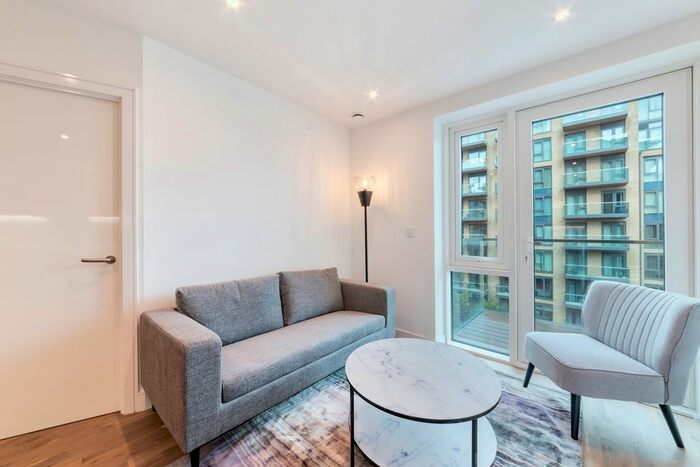 1 Bedroom Flat To Rent In Discovery House, Battersea Reach, Wandsworth, SW18