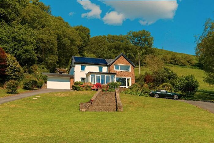 4 Bedroom Detached House For Sale In Sychant, Aberdovey, LL35