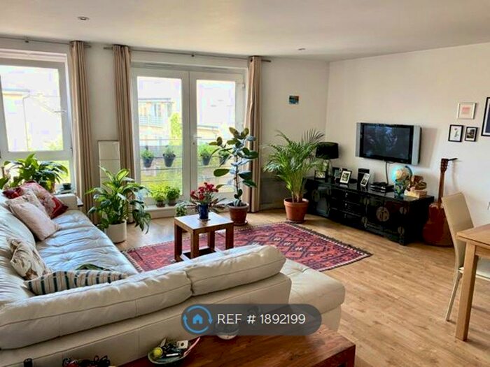 1 Bedroom Flat To Rent In Hereford Road, London, E3