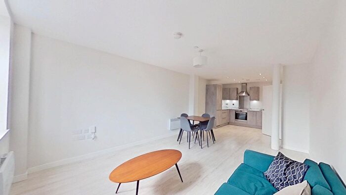2 Bedroom Flat To Rent In Atkinson Street, Leeds, LS10