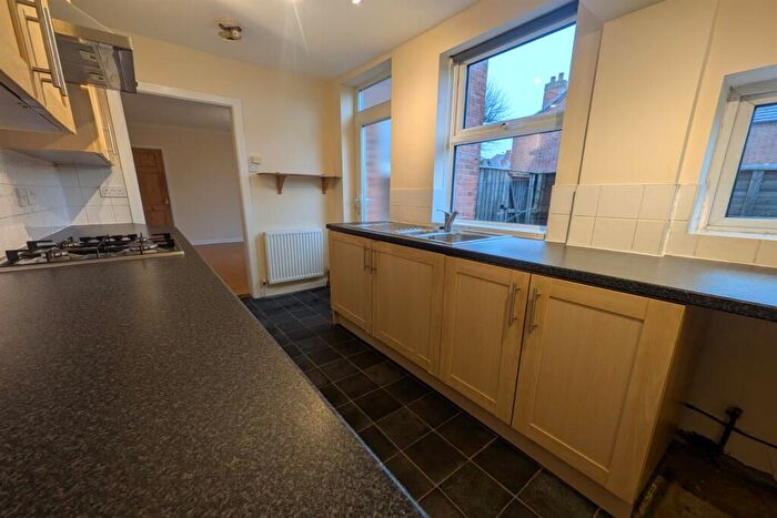 3 Bedroom Semi Detached House To Rent In Marlborough Road, Beeston, NG9