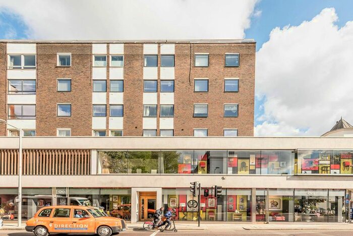 2 Bedroom Flat To Rent In Fulham Road, Chelsea, London, SW3