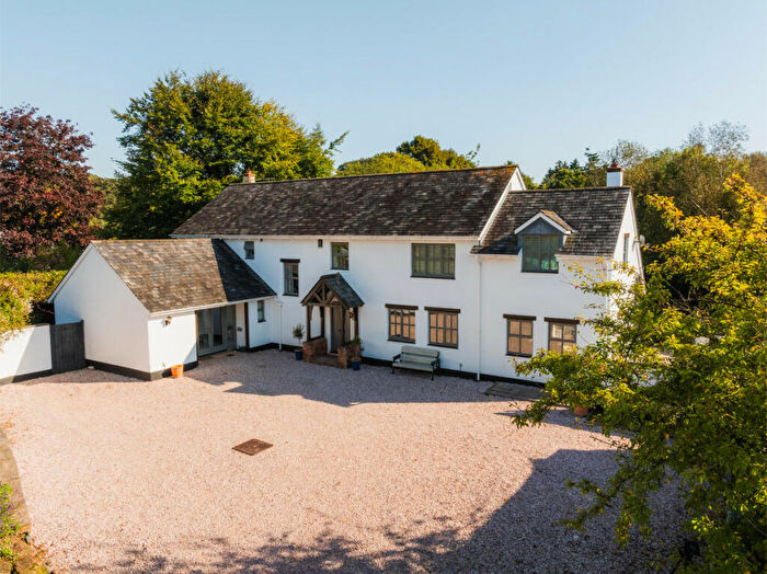 5 Bedroom Detached House For Sale In Corner Lane, Tiverton, EX16