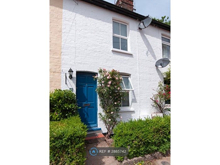 2 Bedroom Terraced House To Rent In Riverside, Dorking, RH4