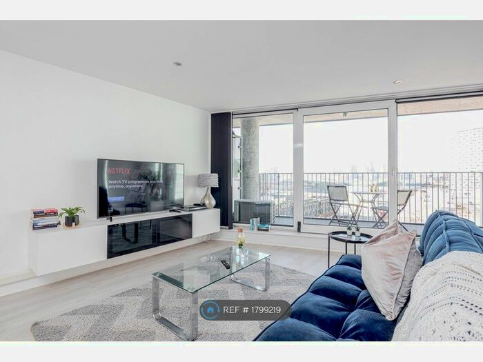 3 Bedroom Flat To Rent In Balearic Apartments, London, E16