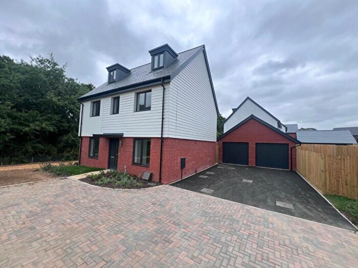 5 Bedroom Detached House To Rent In Flagpond Road, Whiteley, Hampshire, PO15