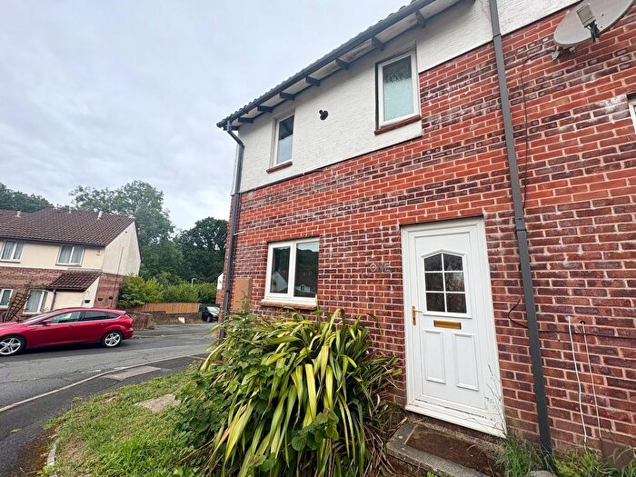 2 Bedroom Property To Rent In Newbury Close, Plymouth, PL5