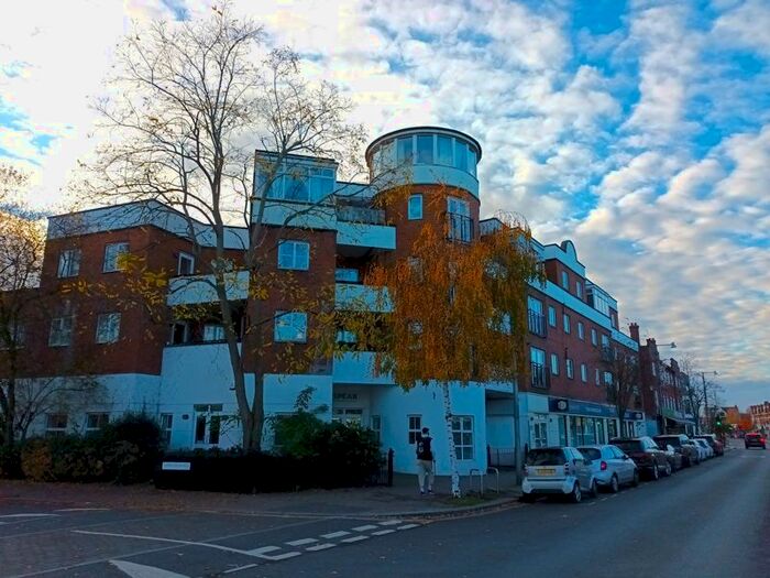 1 Bedroom Flat To Rent In Michell House, Heath Road, Twickenham, TW1