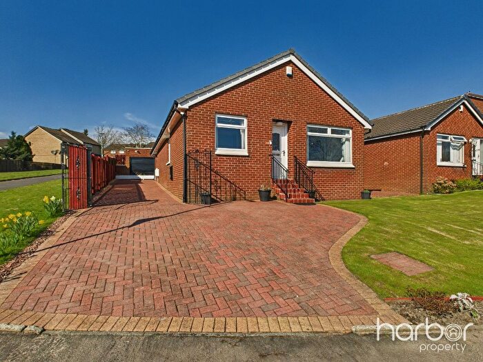 3 Bedroom Detached Bungalow For Sale In Lochview Drive, Hogganfield, Glasgow, G33