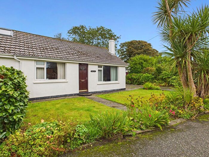 2 Bedroom Bungalow For Sale In Merritts Hill, Illogan - Non-Estate, Chain Free Sale, TR16