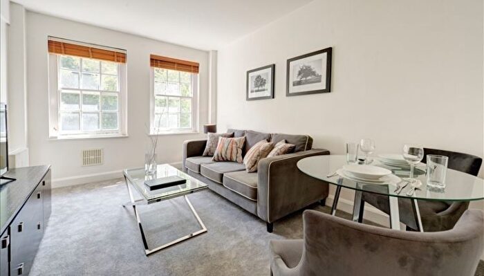 1 Bedroom Flat To Rent In Fulham Road, Chelsea, SW3
