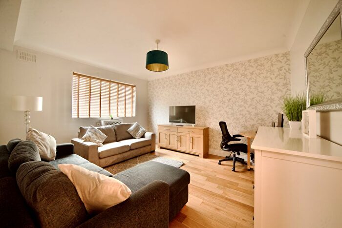 1 Bedroom Flat For Sale In Gloucester Place, London, NW1