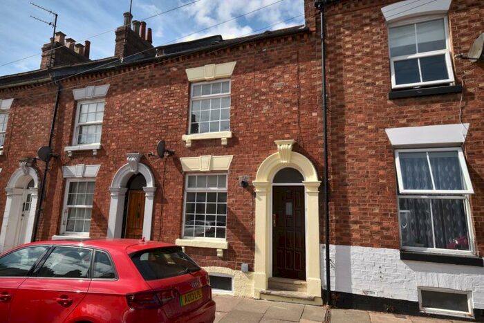 2 Bedroom Terraced House To Rent In Alexandra Road, Northampton, NN1
