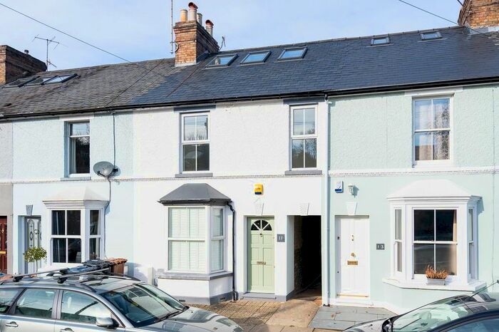 3 Bedroom Property To Rent In Park Road, Hertford, SG13