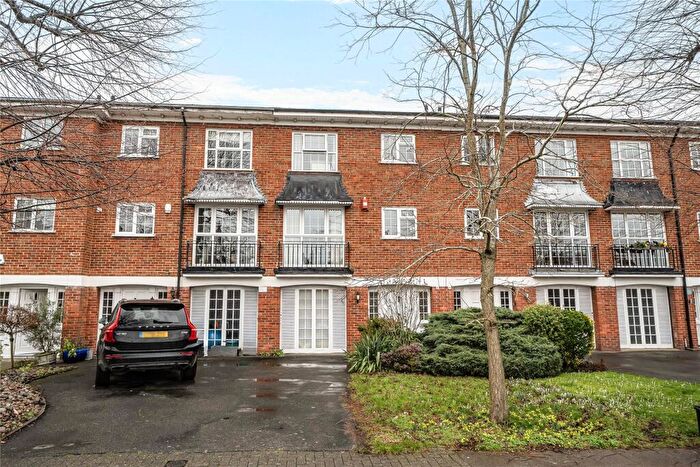 4 Bedroom Terraced House For Sale In Stanley Avenue, Beckenham, BR3