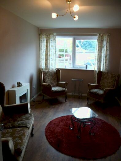 1 Bedroom Flat To Rent In The Nook, Beeston, NG9