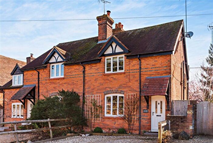 3 Bedroom Semi Detached House For Sale In Churchway, West Ilsley, Newbury, Berkshire, RG20