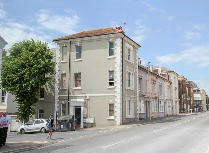 1 Bedroom Apartment To Rent In Eastern Road, Brighton, BN2