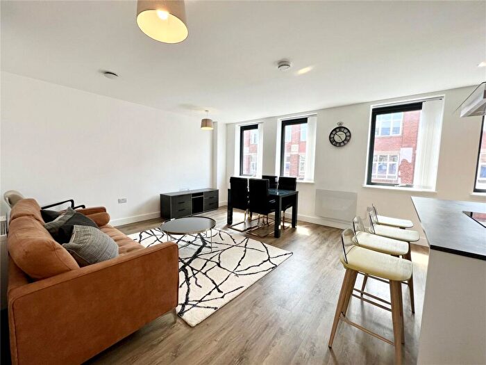 2 Bedroom Apartment To Rent In Treasure House, Carver Street, Birmingham, B1