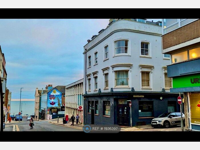 2 Bedroom Flat To Rent In Warriors Gate Apartments, St. Leonards-On-Sea, TN38