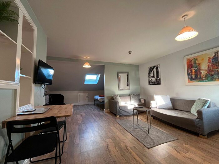 Studio To Rent In Holyhead Road, Coventry, CV1