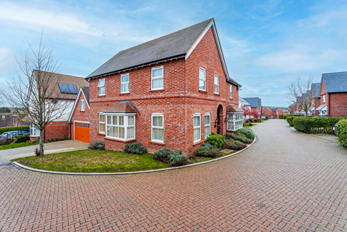 4 Bedroom Detached House For Sale In Probyn Close, Kimpton, Hitchin, Hertfordshire, SG4