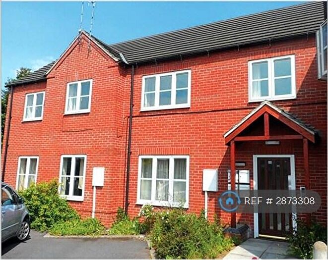 2 Bedroom Flat To Rent In Arnold, Nottingham, NG5