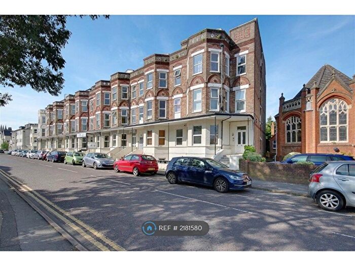 1 Bedroom Flat To Rent In West Hill Road, Bournemouth, BH2