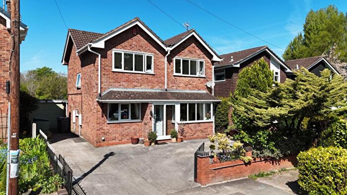 4 Bedroom Detached House For Sale In Jasmine Close, Blythe Bridge, ST11