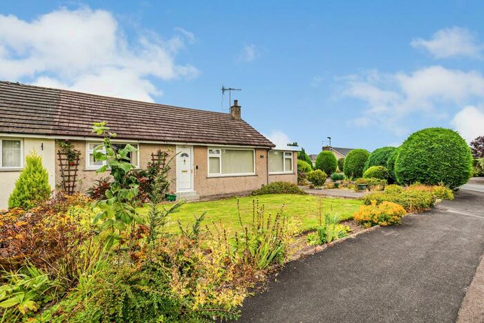 2 Bedroom Semi-Detached Bungalow For Sale In Greengate, Levens, LA8